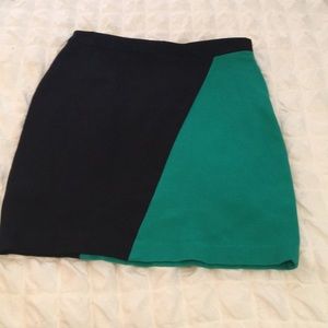 Black and green pencil skirt with stretch